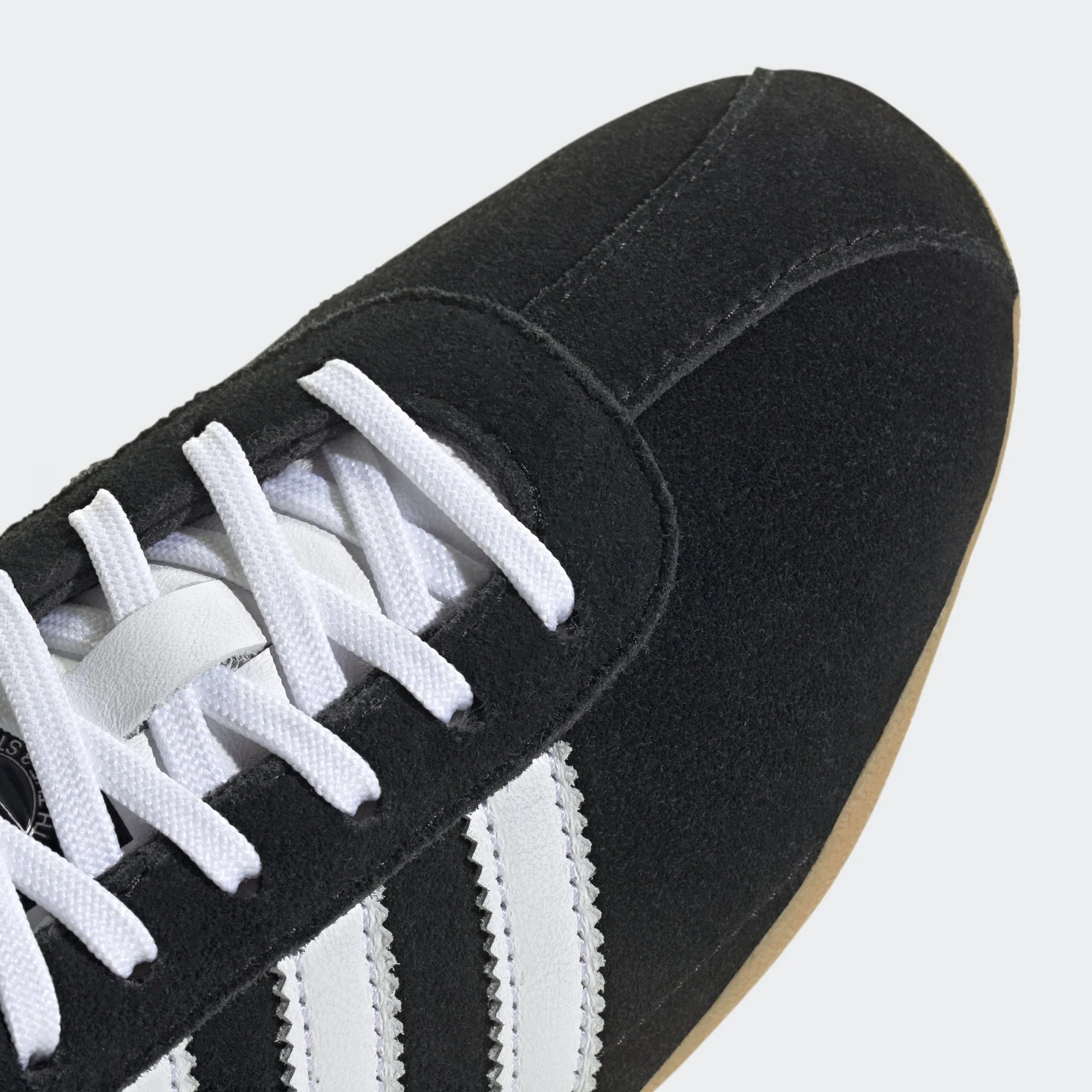W' Tokyo - Core Black / Cloud White / Gum - Image 7