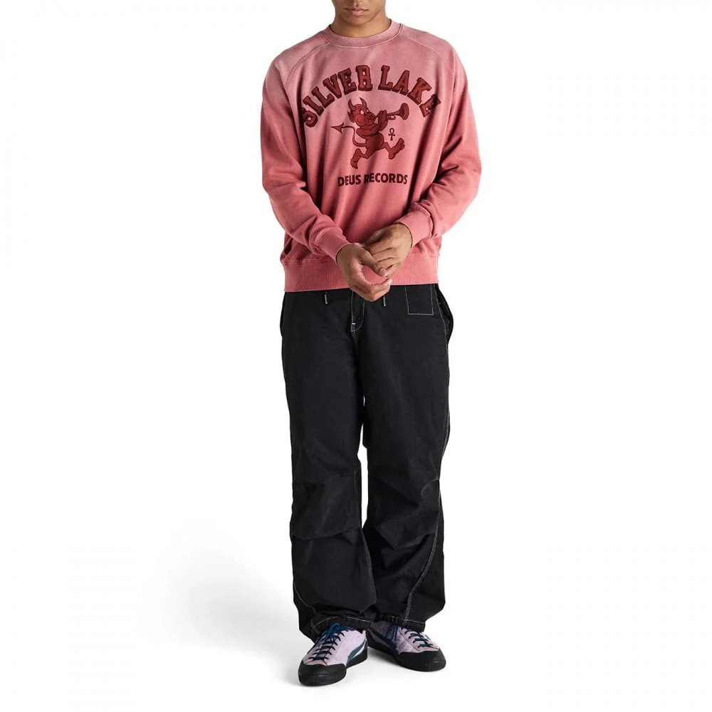 Fabienne Crew - Chrysanthemum - Image 5