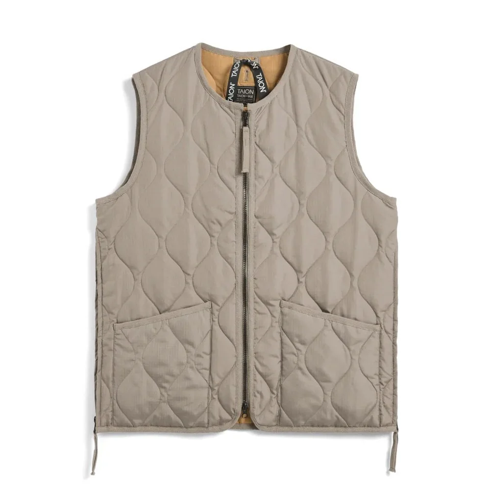 Military Crew Neck W. Zip Down Vest